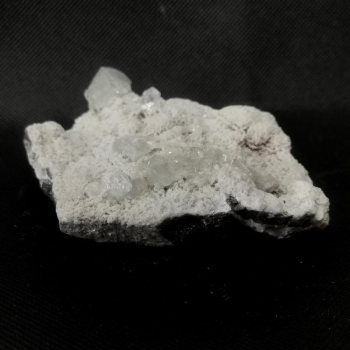 Apophyllit auf Zeolith