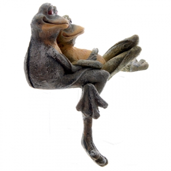 Gartenfrosch kuschelnd