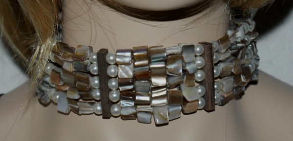 Pacific Ethnic Halsband