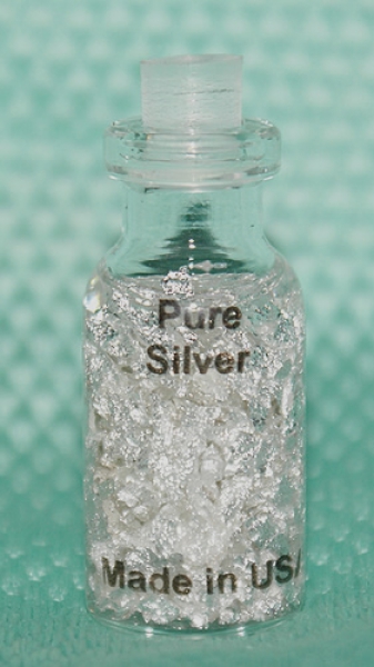 Glassfläschchen mit Silber