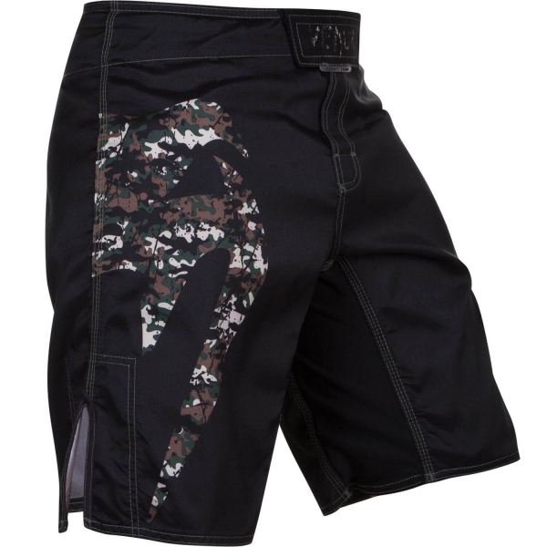 Venum Giant Fightshorts camo