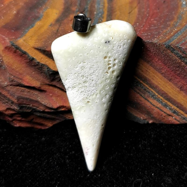 Weisse Koralle Anhänger